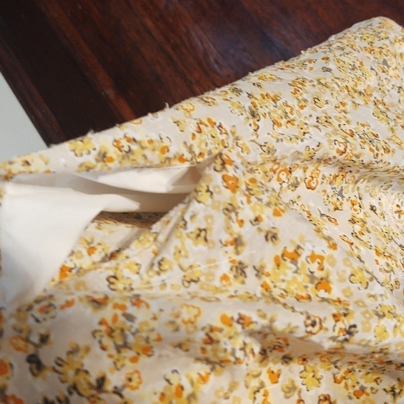 Handmade Floral Lace Up Dress with a Gathered Skirt and Sleeves - Picture 9 of 14